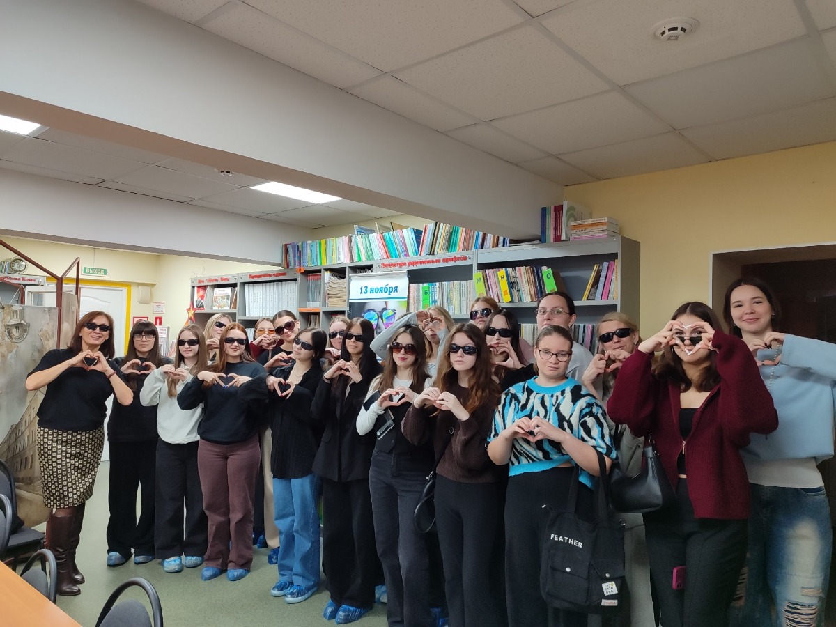 студенты в очках 6HNcg6aHjw_nu1gRXpQnBRGOuuNqXdvVDjFq8JDiyfiA-vP8q5zDcCMFSmiJ5O5rQgyjhkciSXoYeOHMuKD6IQ_a.jpg