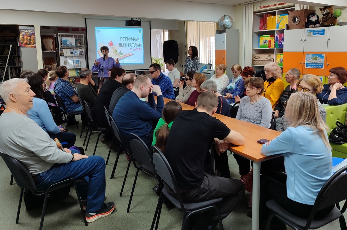 Выступление клуба Родник.jpg