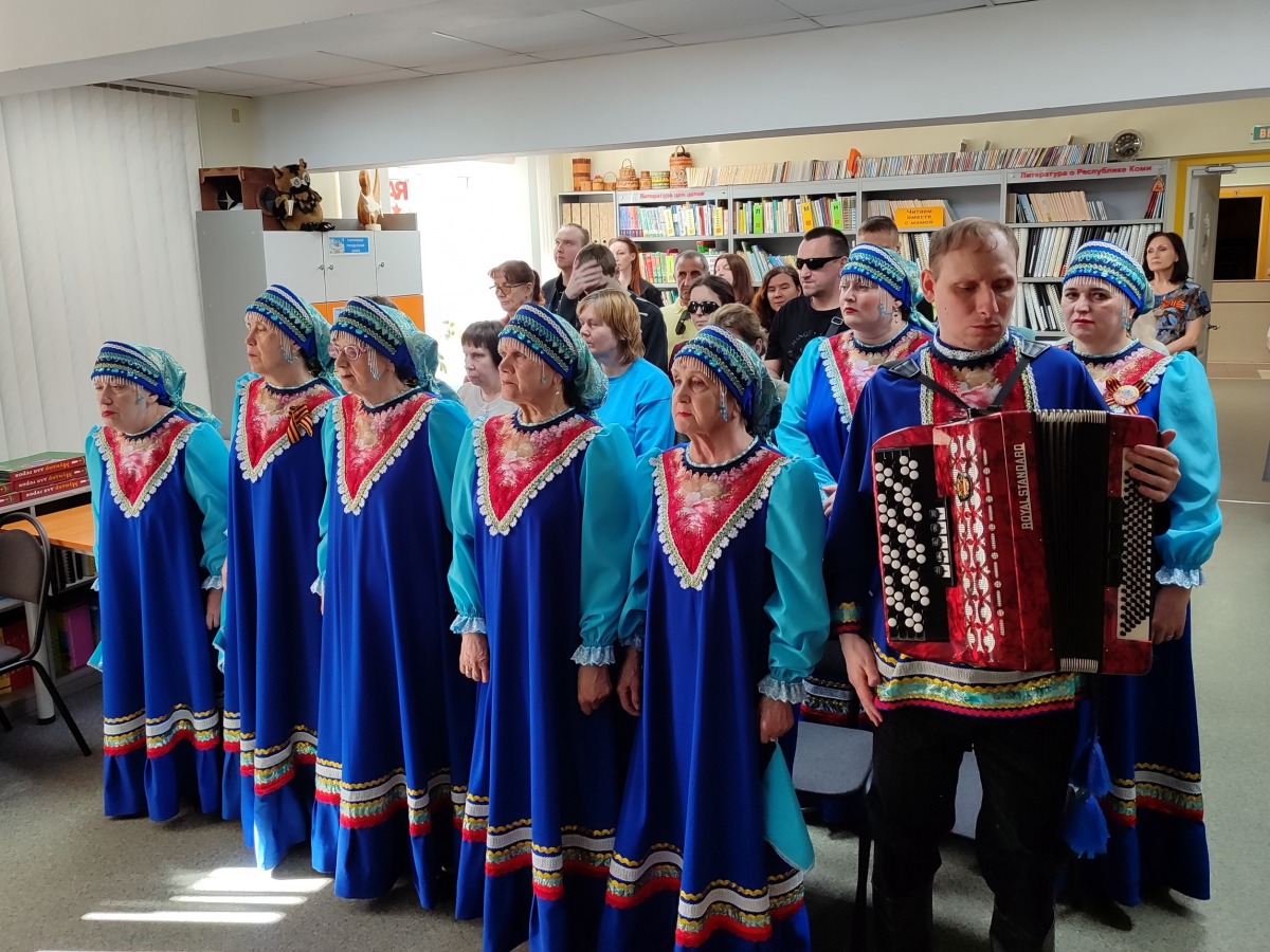 минута молчания.jpg