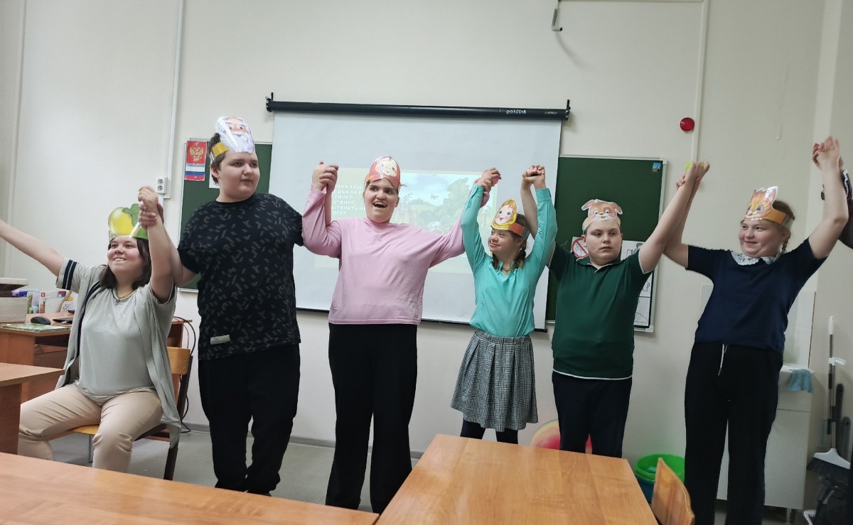 инсценировка сказки.jpg инсценировка сказки.jpg