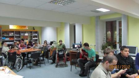 Музыкальная пауза в исполнении Александра Матвеева.jpg